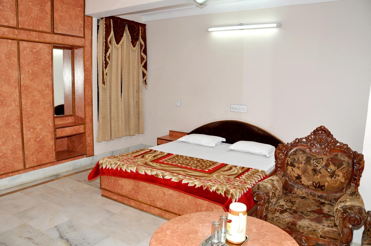 Hotel Kirti Plaza Chittorgarh Экстерьер фото