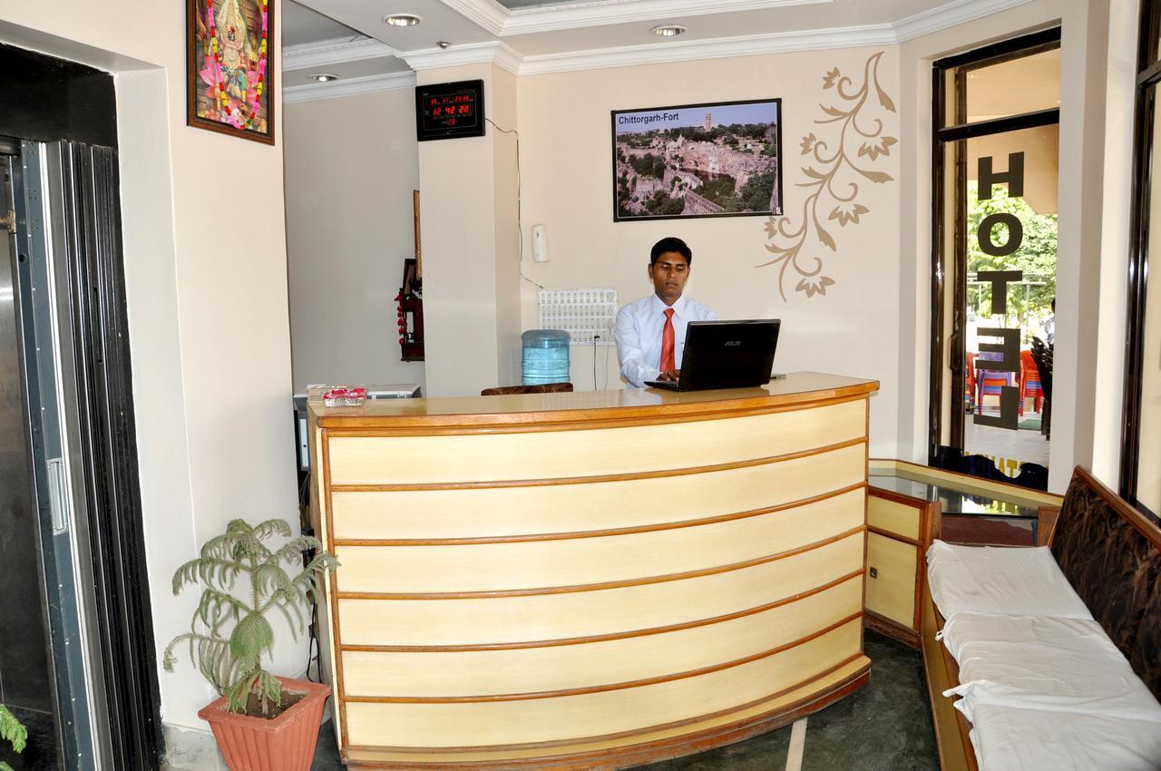 Hotel Kirti Plaza Chittorgarh Экстерьер фото