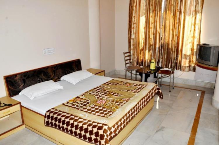 Hotel Kirti Plaza Chittorgarh Экстерьер фото